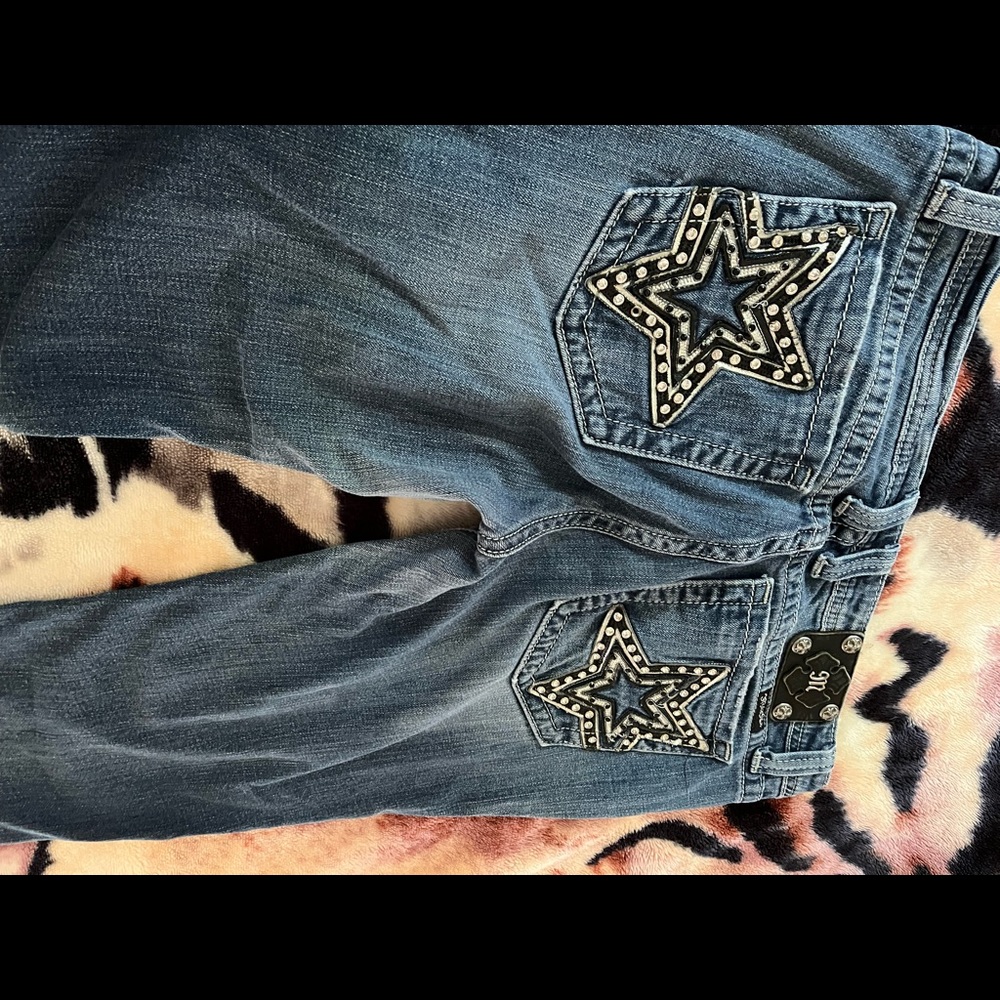 Miss Me Jeans 33size good condition.Can’t wear anymore .No holes .